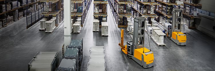 فروش  لیفتراک ریچتراک نروتراک استاکر پالت تراک